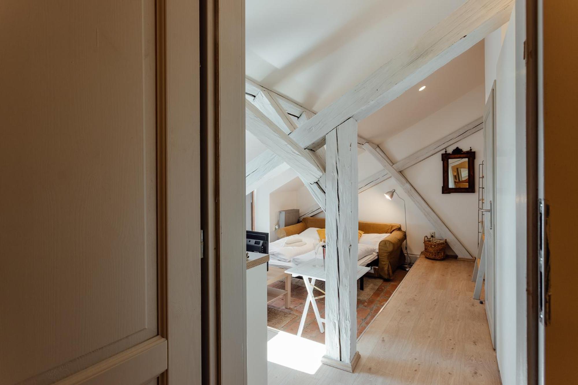 Boutique Apartments Banská Štiavnica Quarto foto