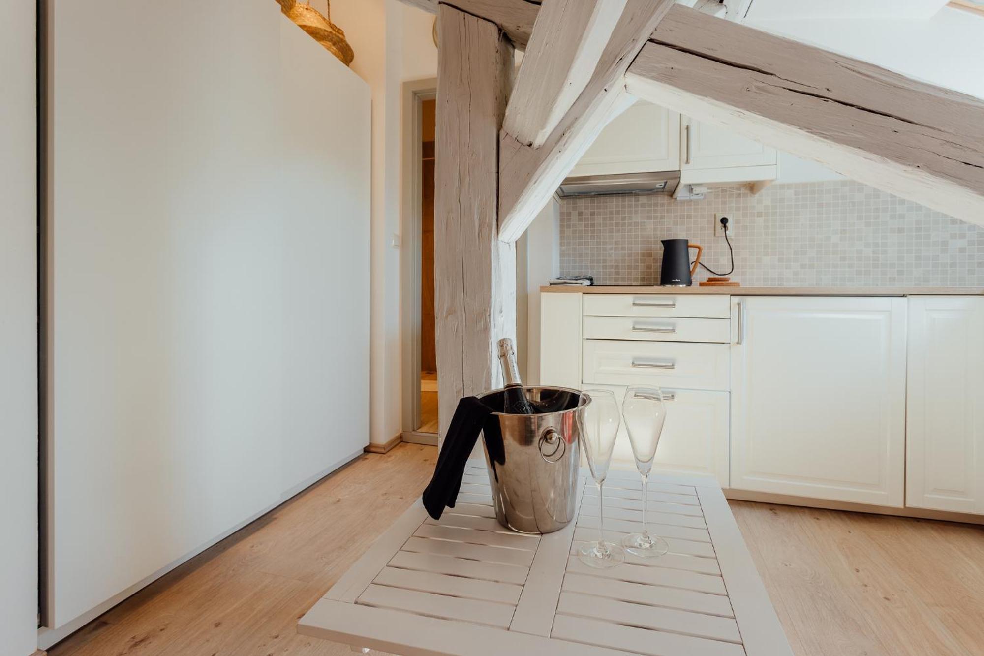 Boutique Apartments Banská Štiavnica Quarto foto